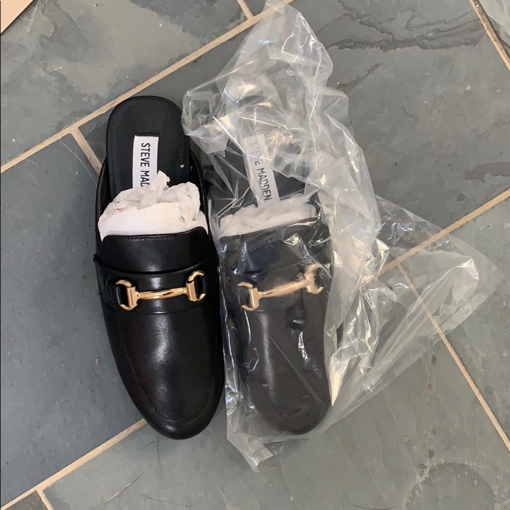 STEVE MADDEN KANDI MULES